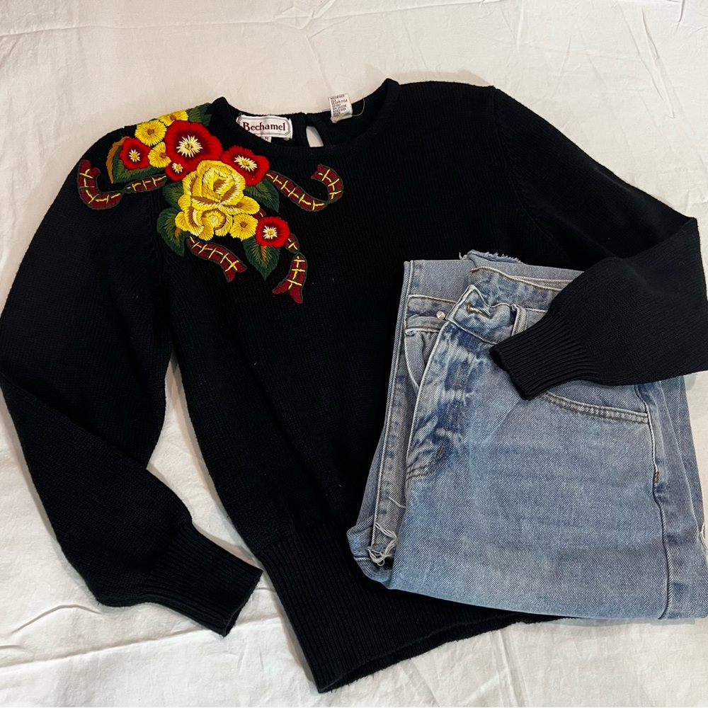 Vintage Bechamel Floral  Embroidered Black Sweater size M